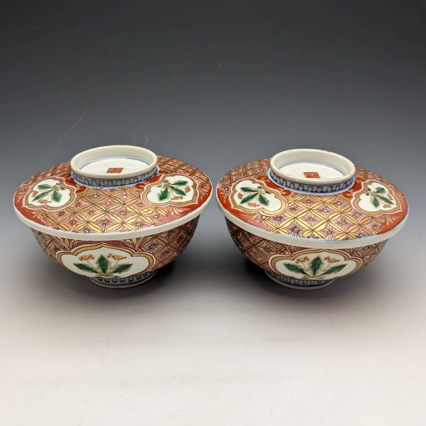 Japanese antique Meiji period Imari ware bowl with lid pair